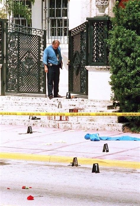 gianni versace murder article